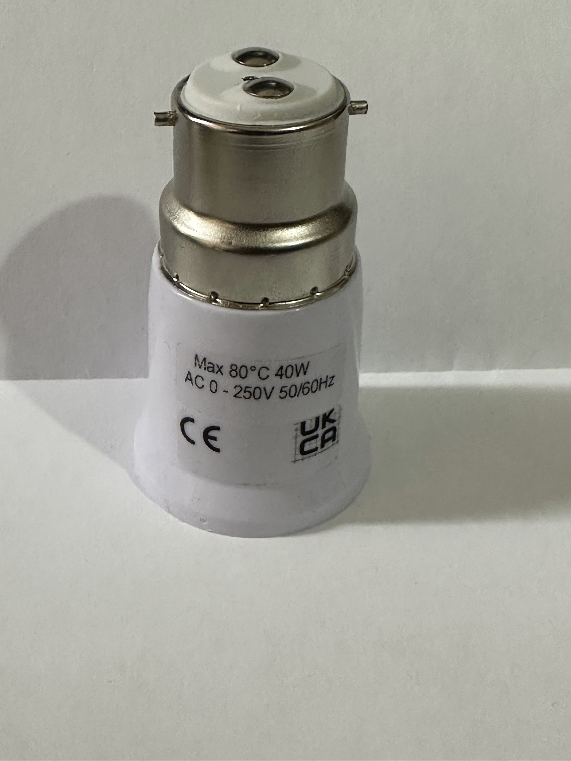 CritchCorp Smart™ V1 E27 to B22 bulb converter. Make your E27 bulb work in a B22 socket - CritchCorp Retail & Wholesale